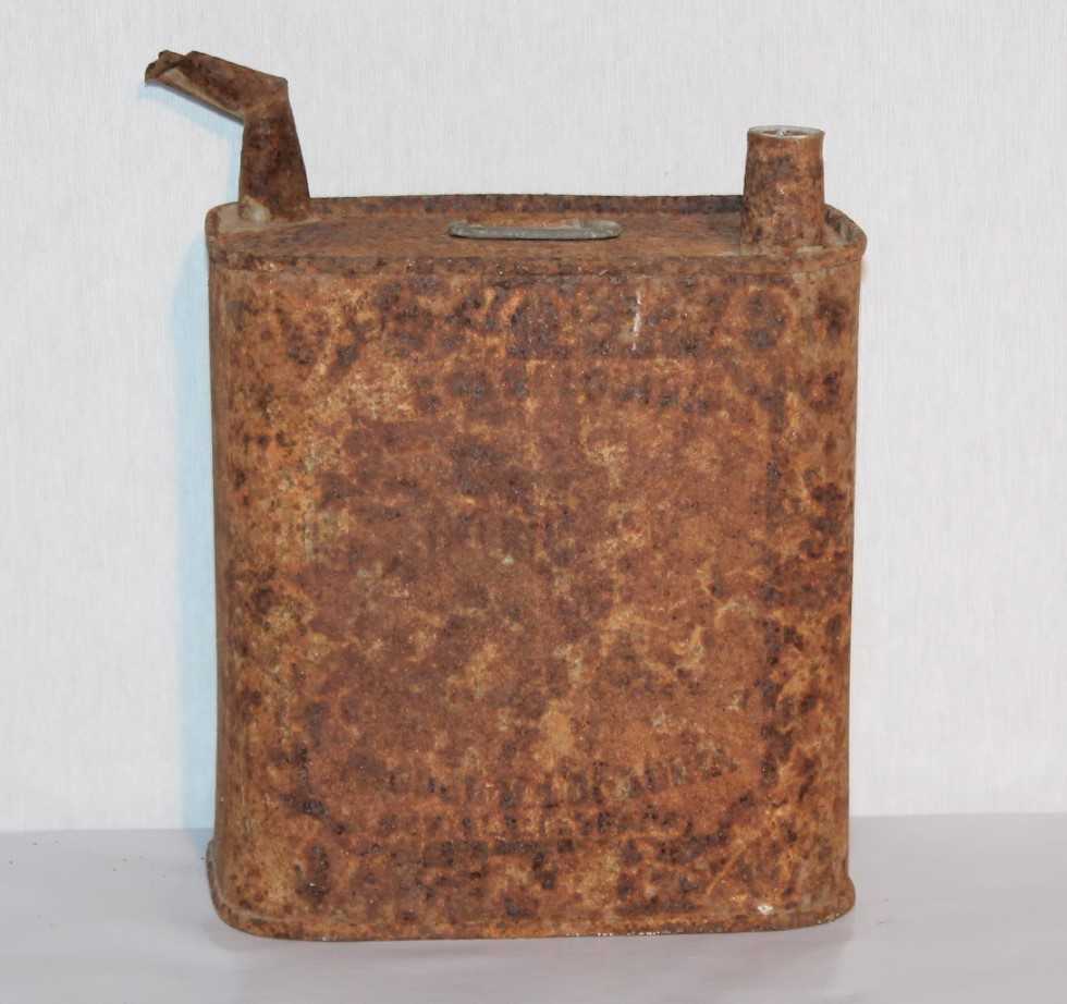 RECIPIENTE PEQUE�O DE GASOLINA