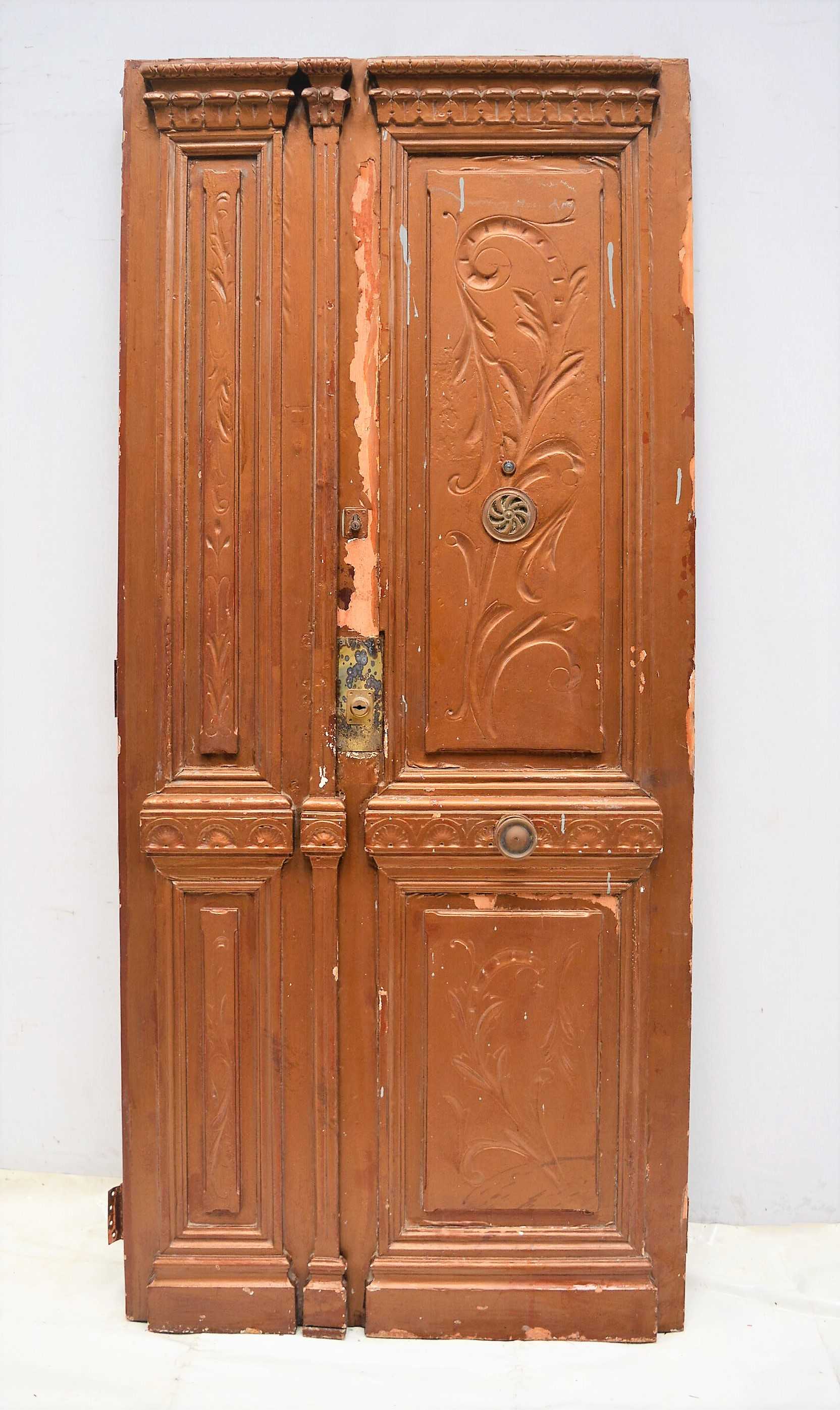 PUERTA DE MADERA DOBLE