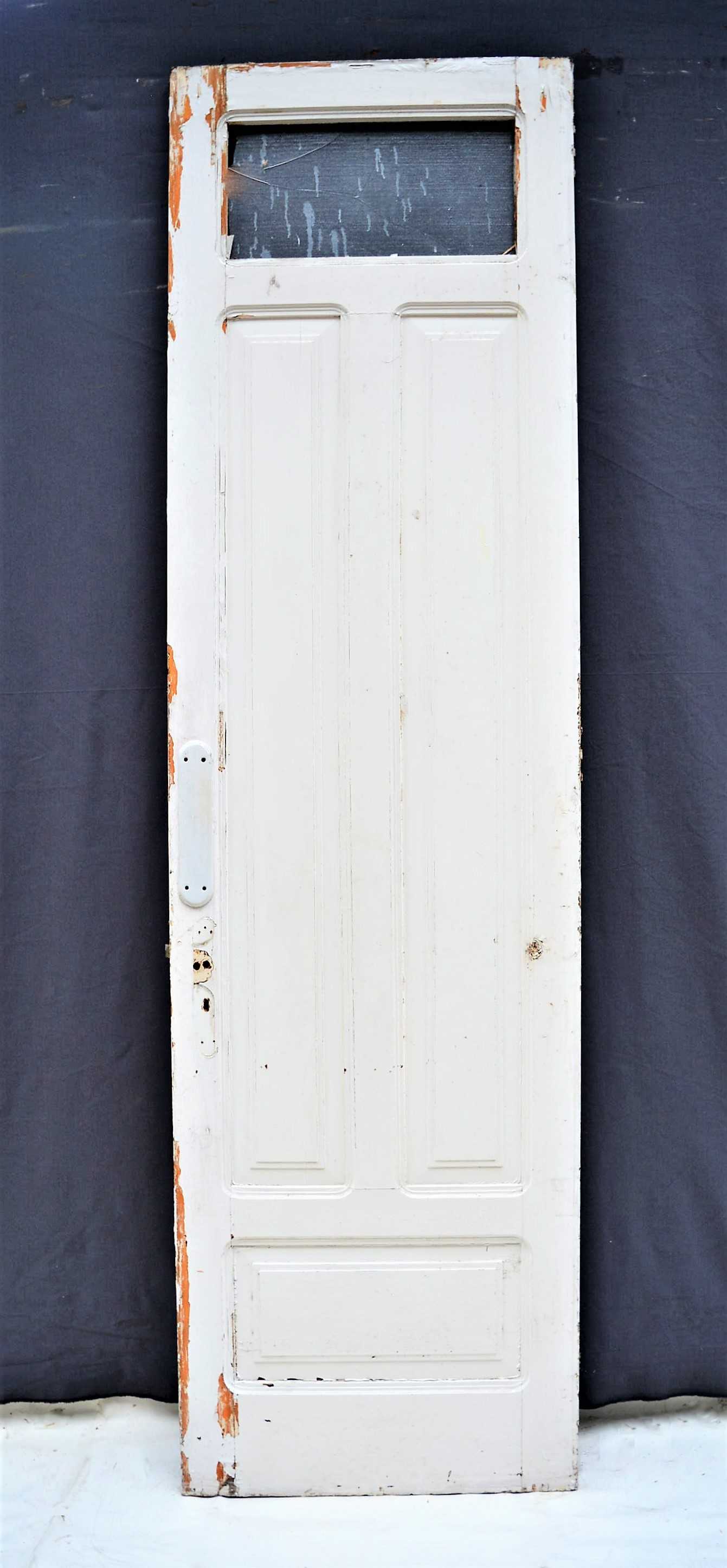 PUERTA DE MADERA BLANCA