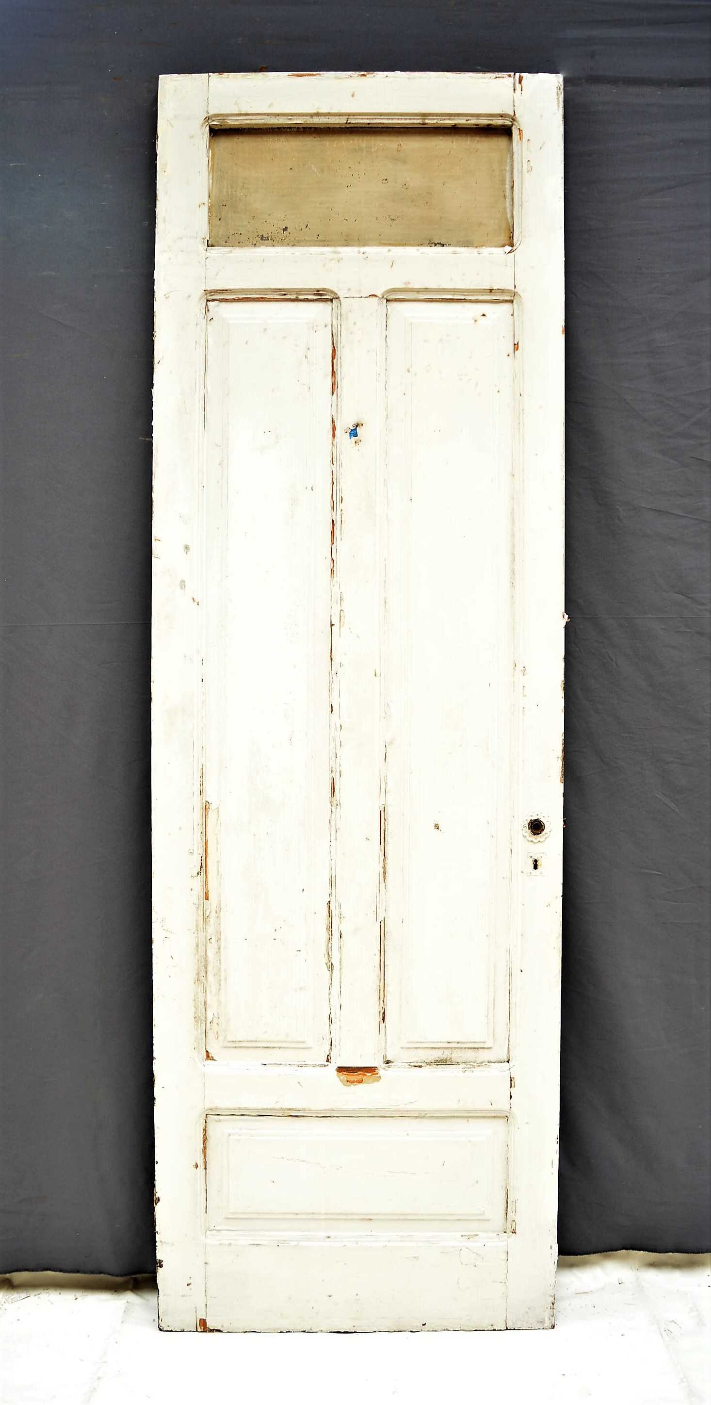 PUERTA DE MADERA BLANCA